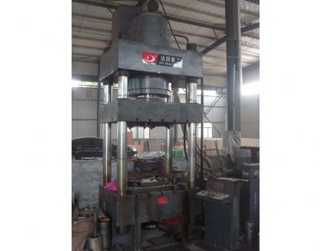 點擊查看詳細(xì)信息<br>標(biāo)題：液壓機-500 閱讀次數(shù)：2985