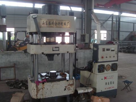 點擊查看詳細(xì)信息<br>標(biāo)題：液壓機-150 閱讀次數(shù)：2423